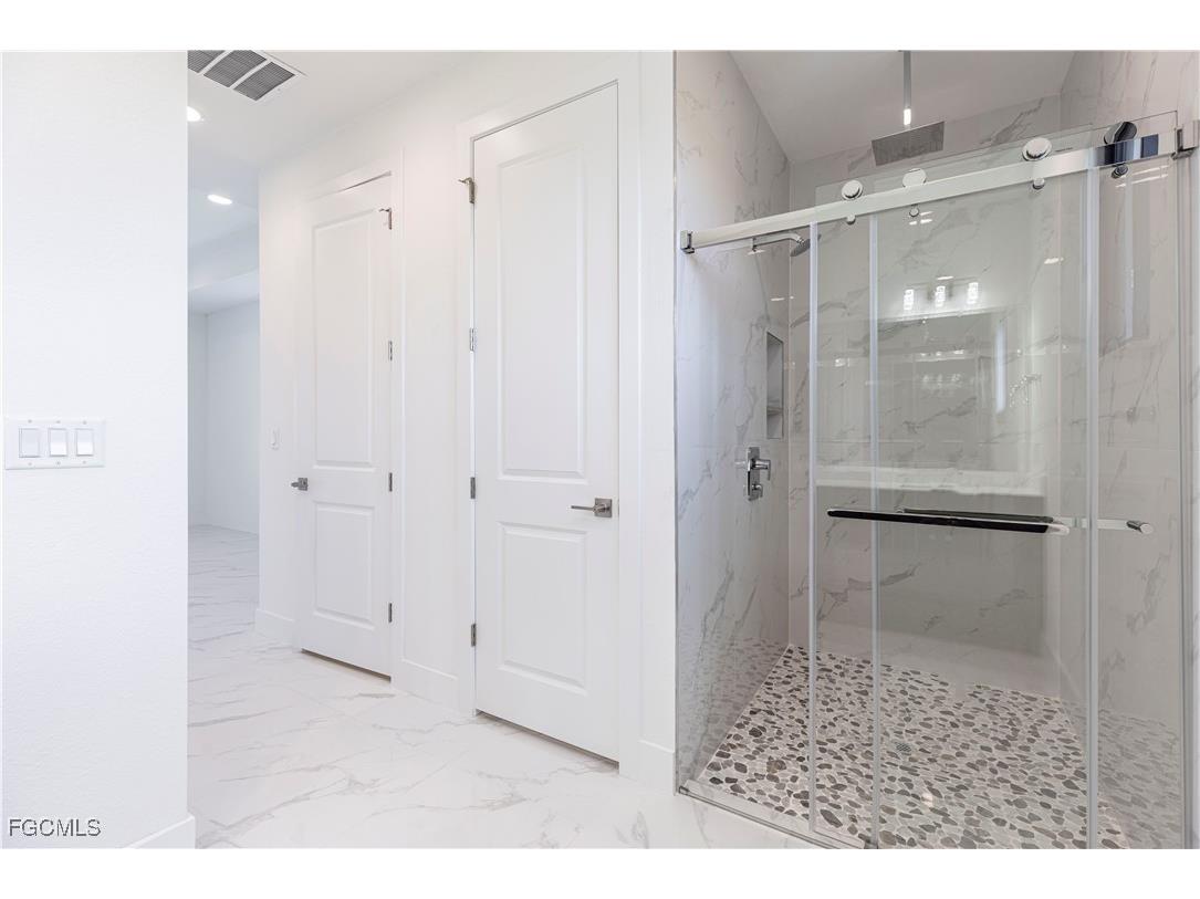 3031 NW 3rd Avenue Cape Coral FL 33993 2025011185 image24