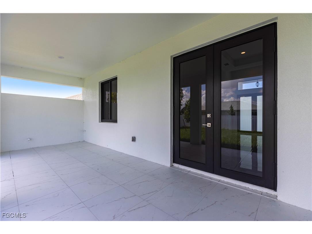 3031 NW 3rd Avenue Cape Coral FL 33993 2025011185 image38
