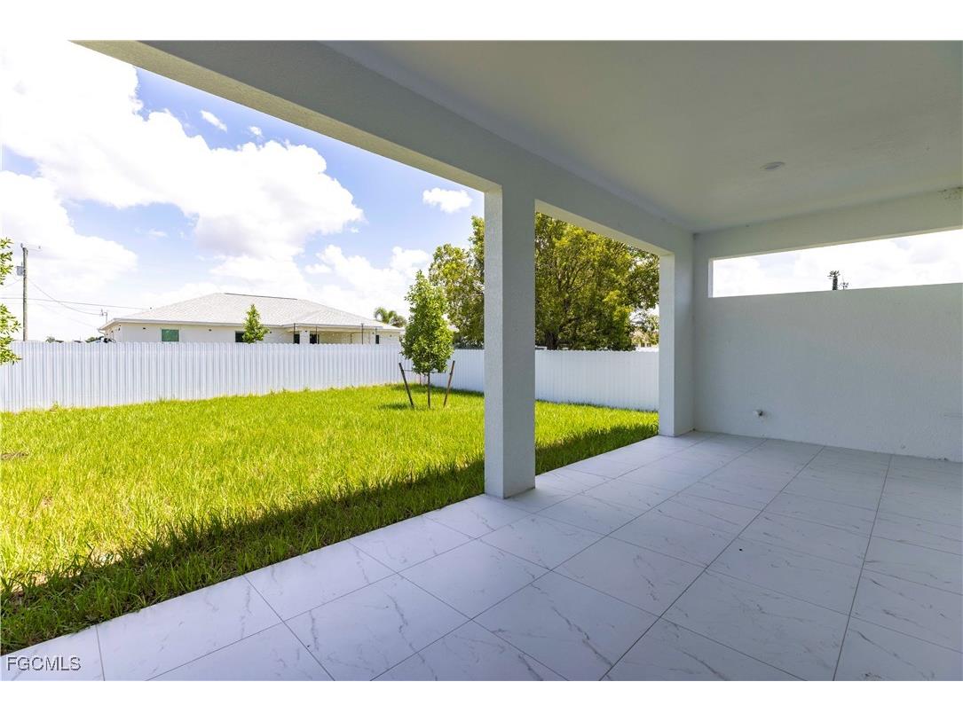3031 NW 3rd Avenue Cape Coral FL 33993 2025011185 image39