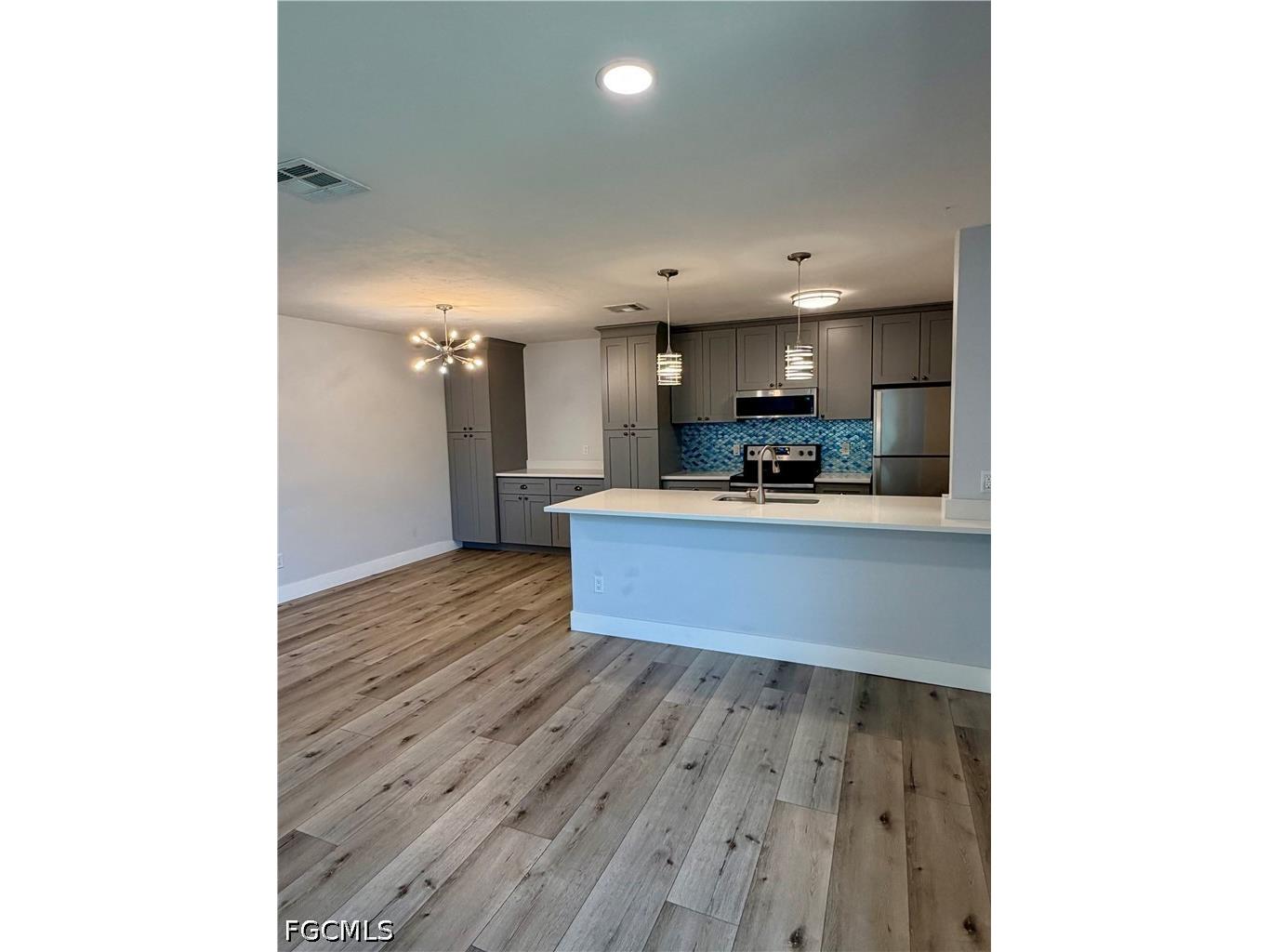 3032 SE Santa Barbara Place #1 Cape Coral FL 33904 2026012356 image4