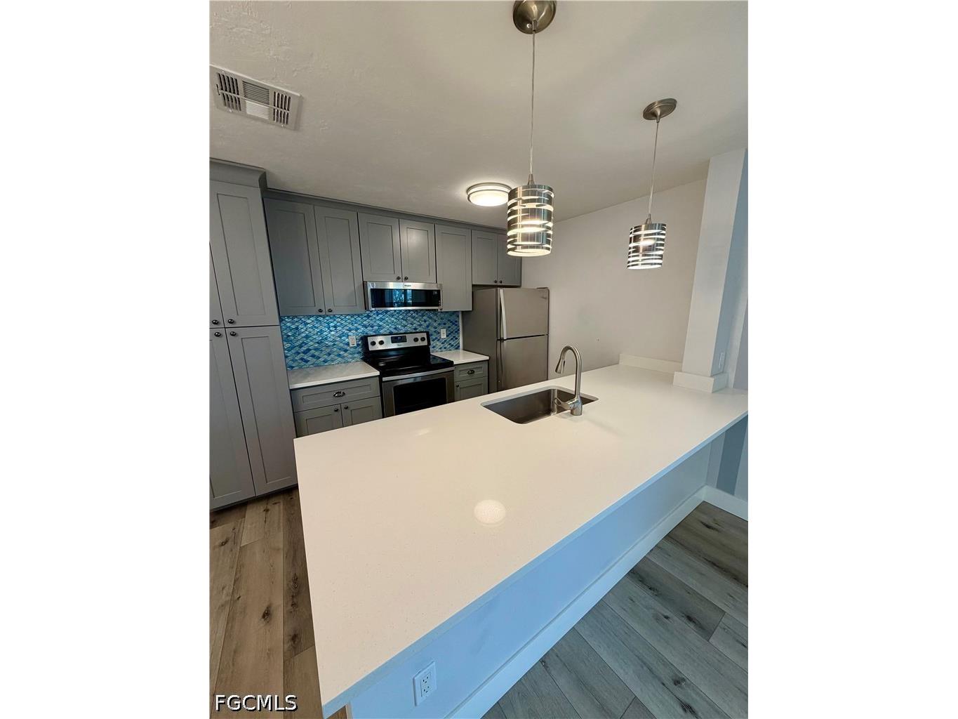 3032 SE Santa Barbara Place #1 Cape Coral FL 33904 2026012356 image5