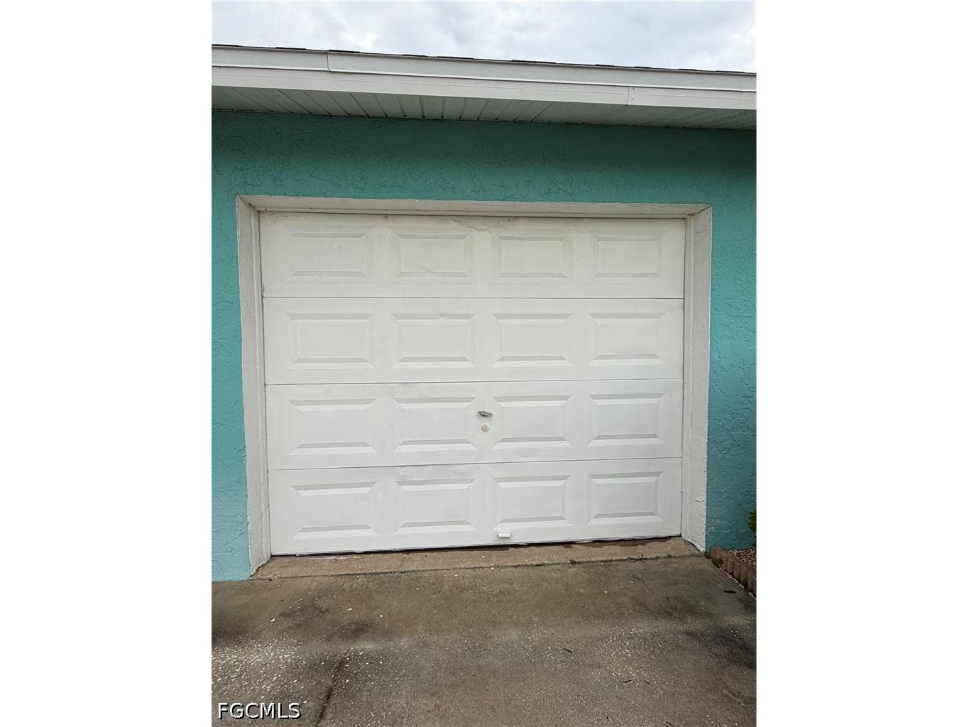 3032 SE Santa Barbara Place #2 Cape Coral FL 33904 2026022875 image16