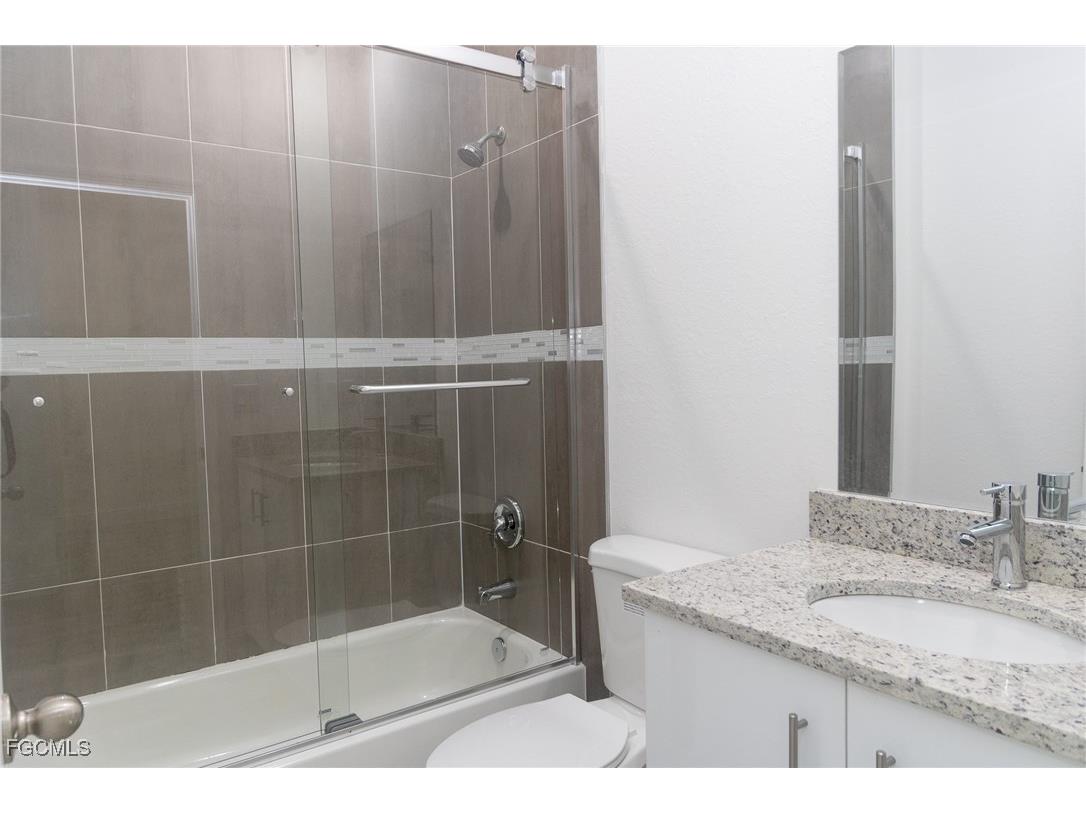 3032 W Briarwood Circle Labelle FL 33935 2025016018 image13