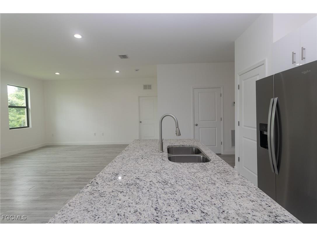 3032 W Briarwood Circle Labelle FL 33935 2025016018 image7