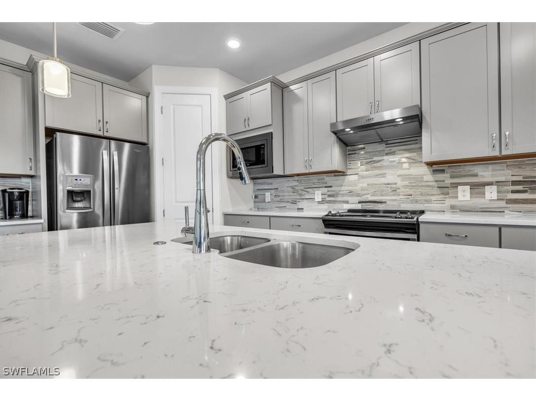 3032 Walnut Grove Lane Alva FL 33920 226008471 image11