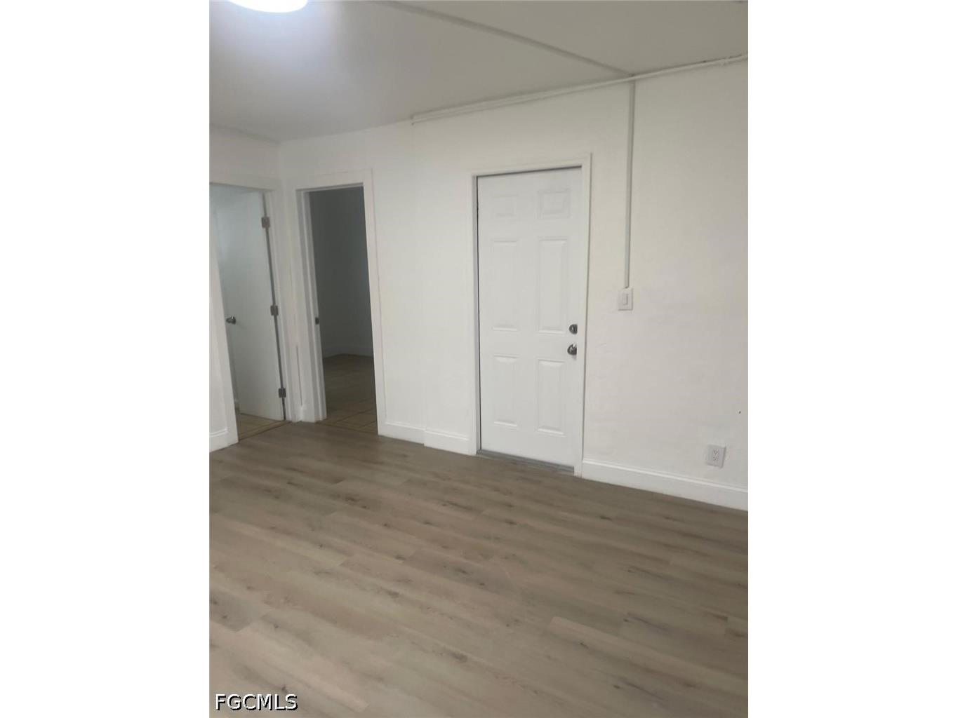 3033 2nd Street #1 Fort Myers FL 33916 2026015454 image2