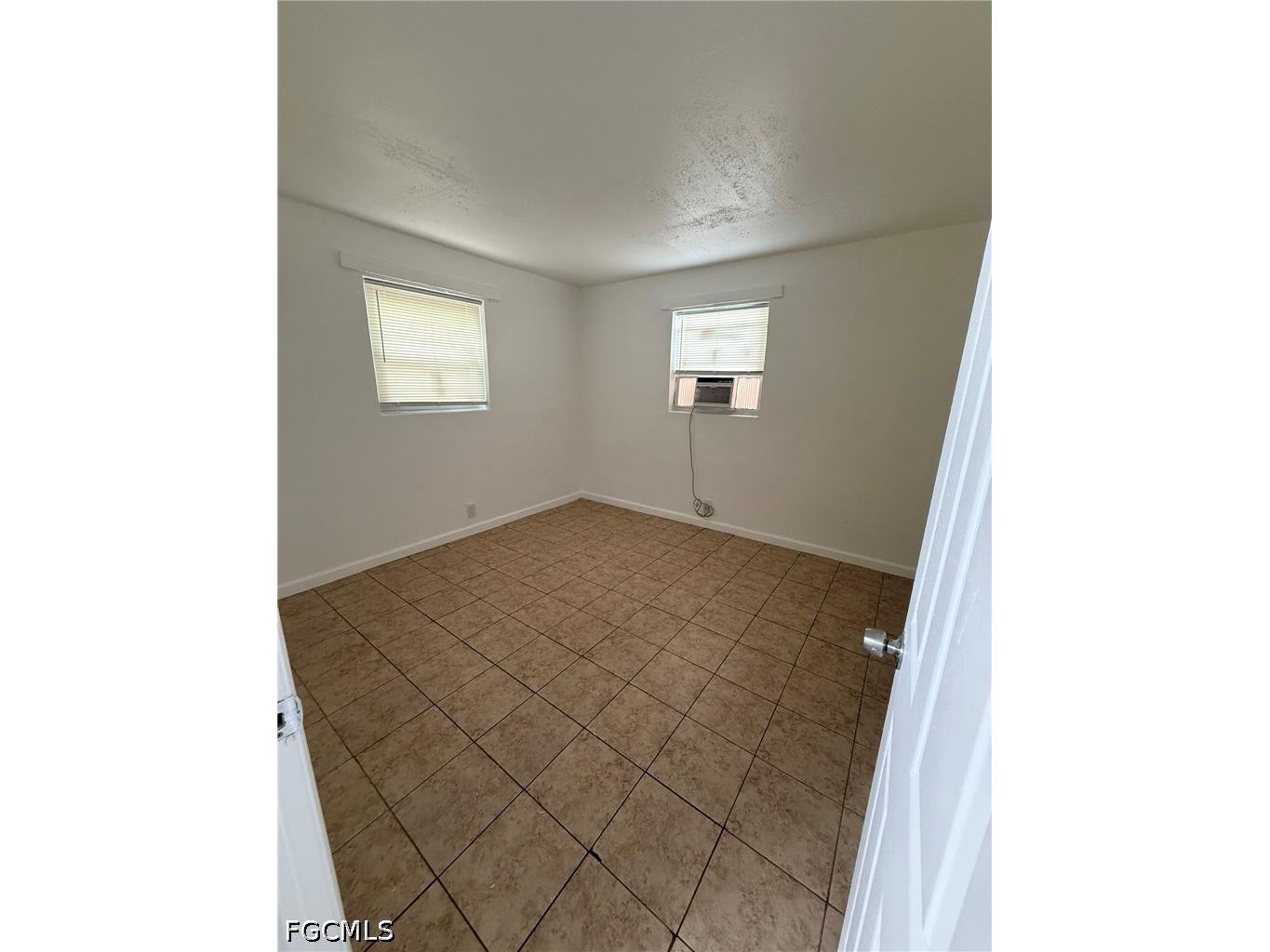 3033 2nd Street #3 Fort Myers FL 33916 2026029078 image5
