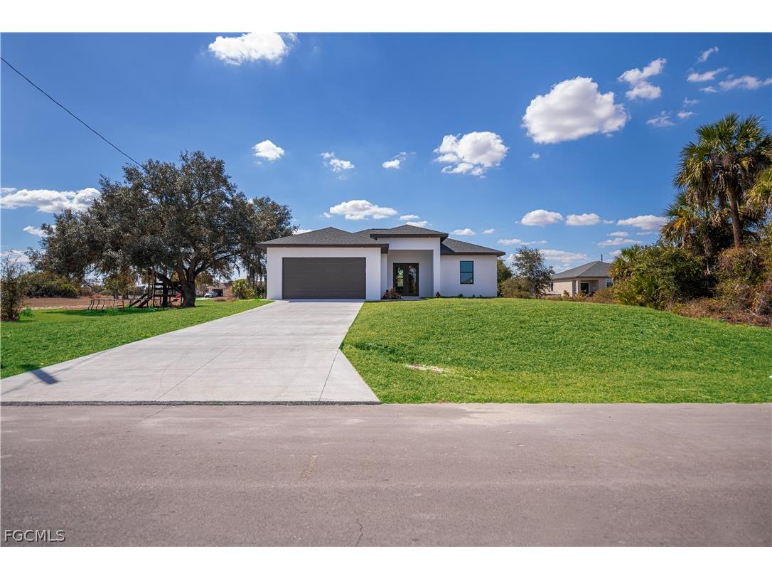 3034 NW Beechwood Circle Labelle FL 33935 2026008093 image2