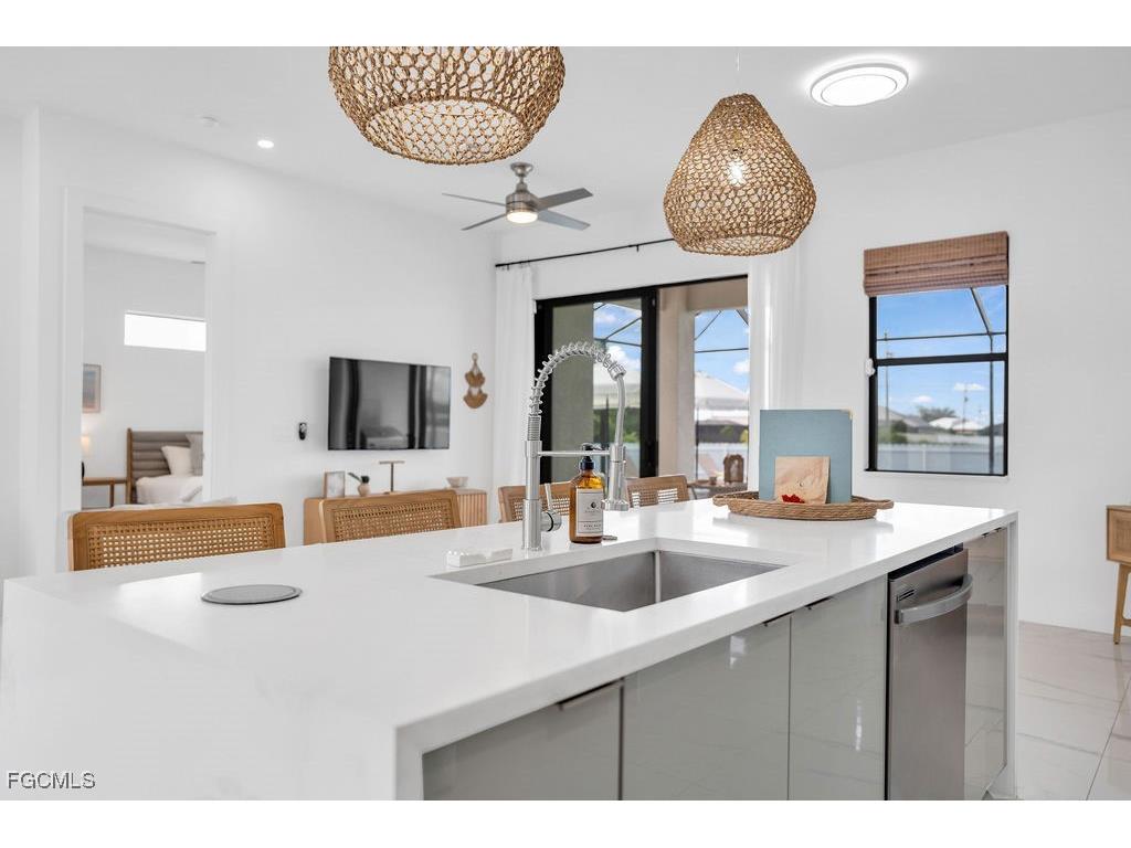 3034 NW Juanita Place Cape Coral FL 33993 2026003742 image11