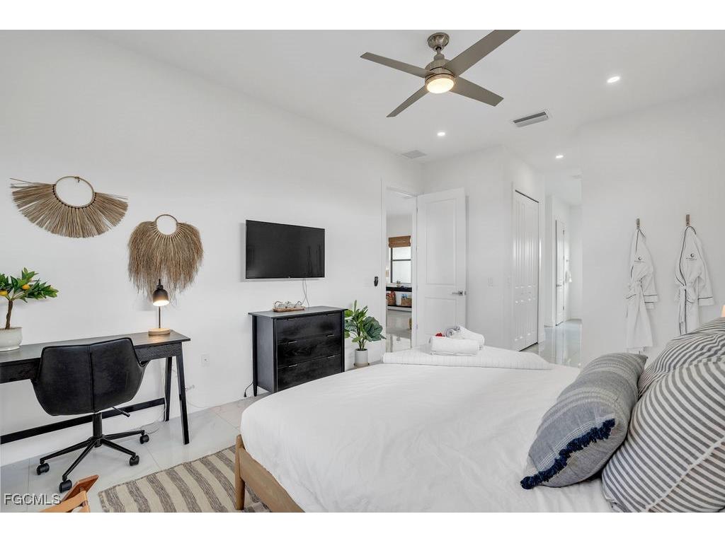 3034 NW Juanita Place Cape Coral FL 33993 2026003742 image19