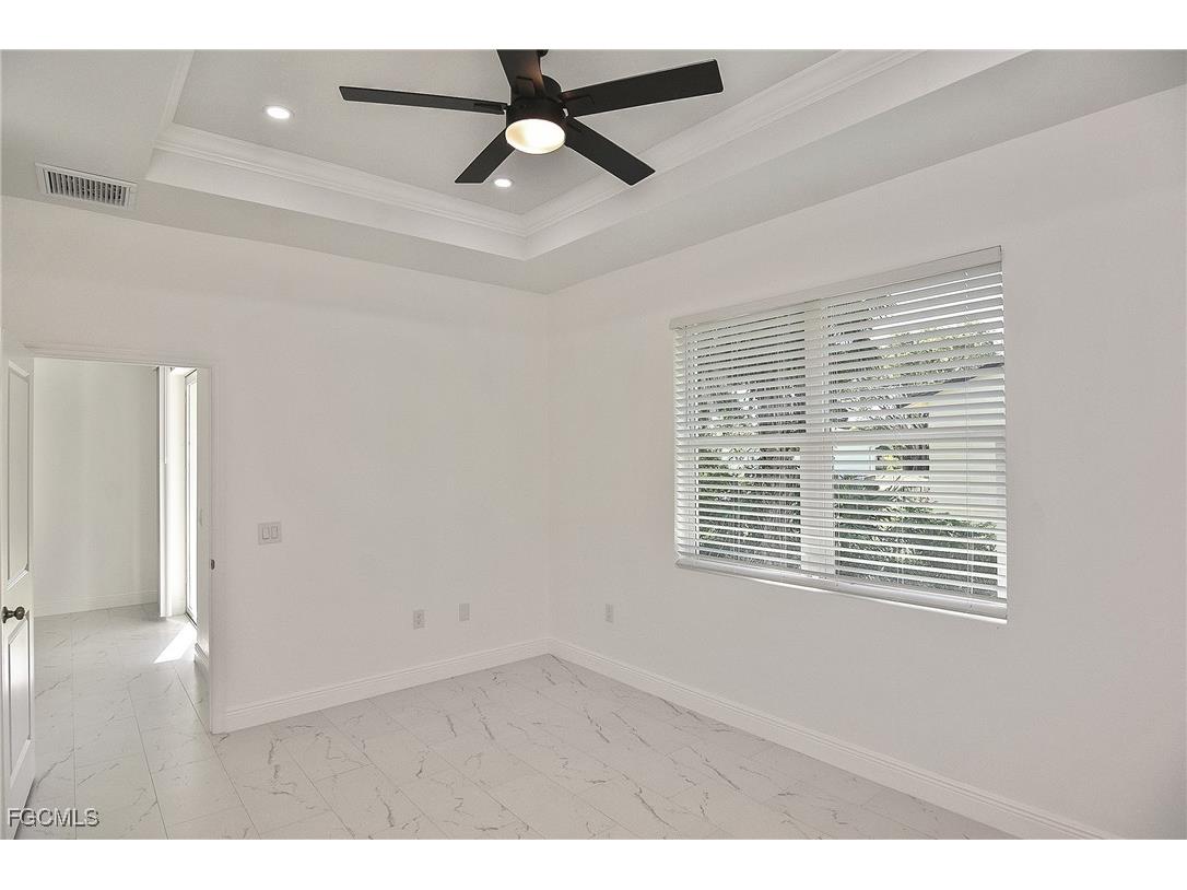 3034 Price Avenue Fort Myers FL 33916 2026000613 image13