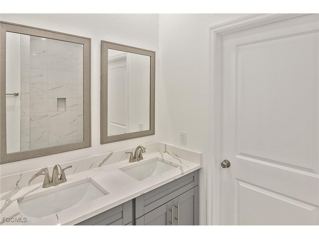 3034 Price Avenue Fort Myers FL 33916 2026000613 image15