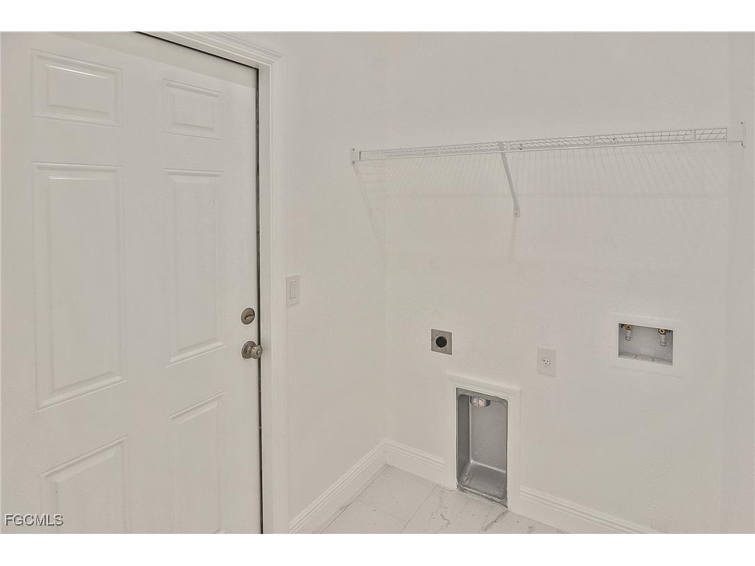 3034 Price Avenue Fort Myers FL 33916 2026000613 image19