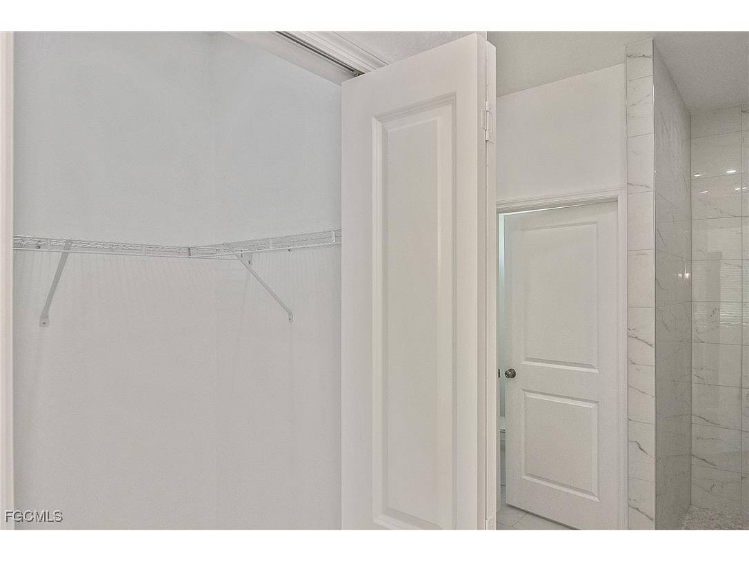 3034 Price Avenue Fort Myers FL 33916 2026000613 image20