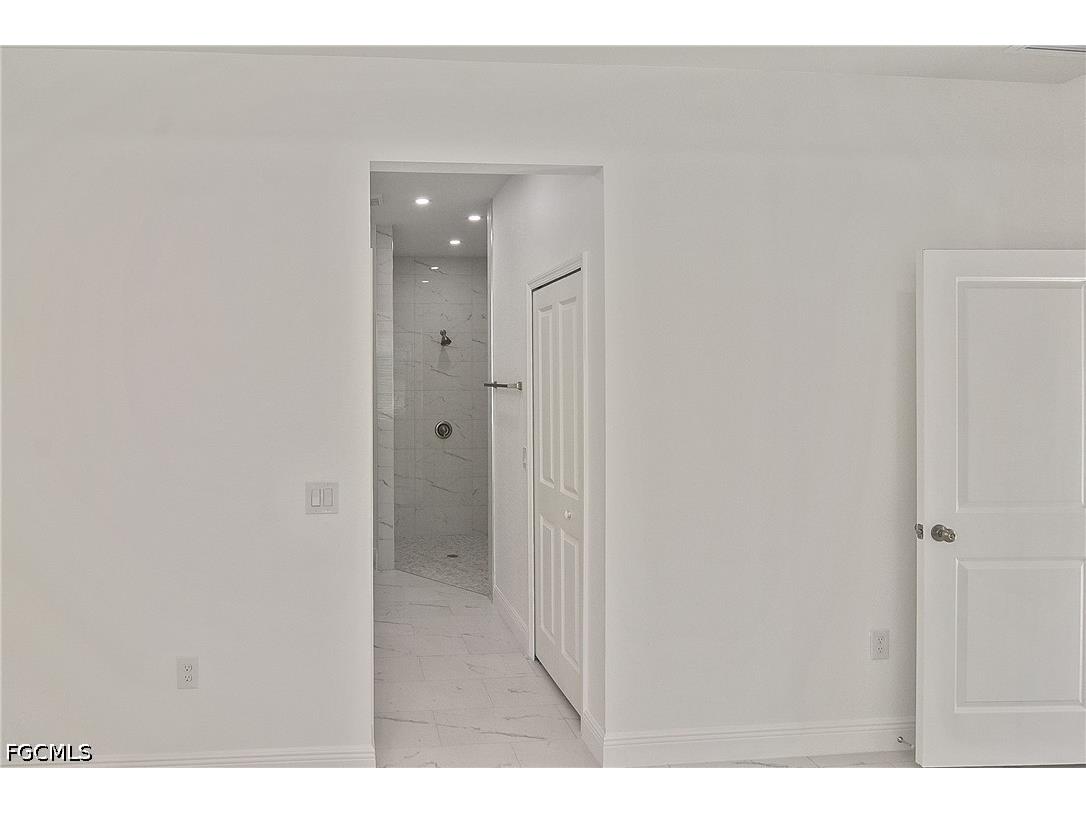 3034 Price Avenue Fort Myers FL 33916 2026026497 image21