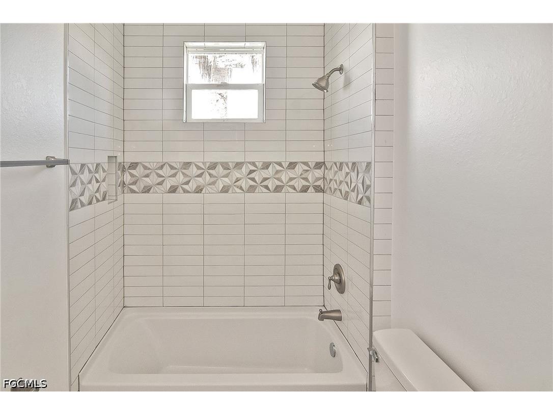 3034 Price Avenue Fort Myers FL 33916 2026026497 image27