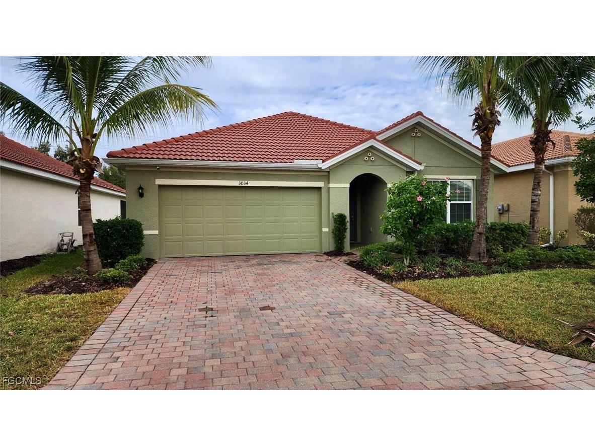 3034 Royal Gardens Avenue Fort Myers FL 33916 2025022963 image1