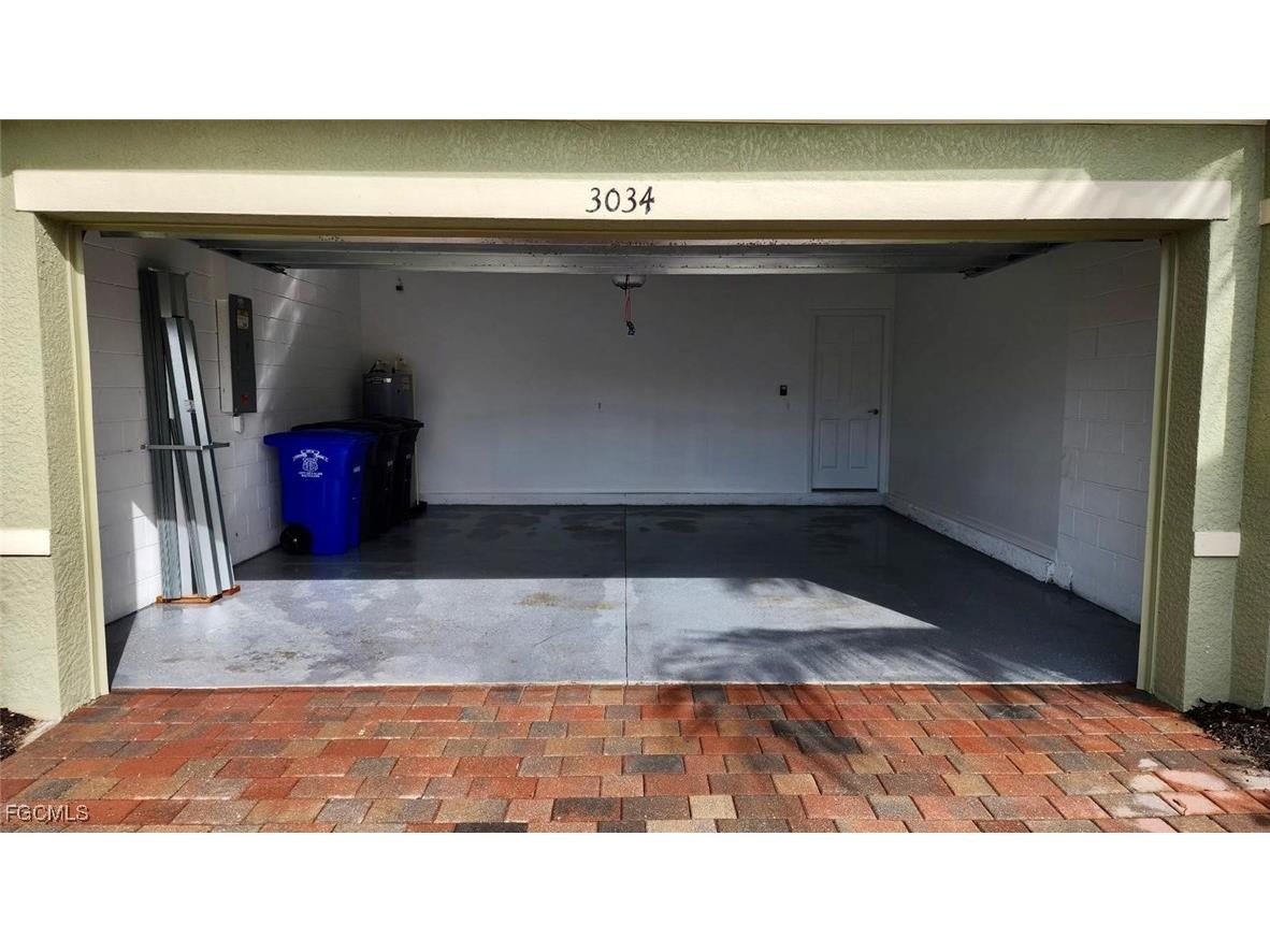 3034 Royal Gardens Avenue Fort Myers FL 33916 2025022963 image33