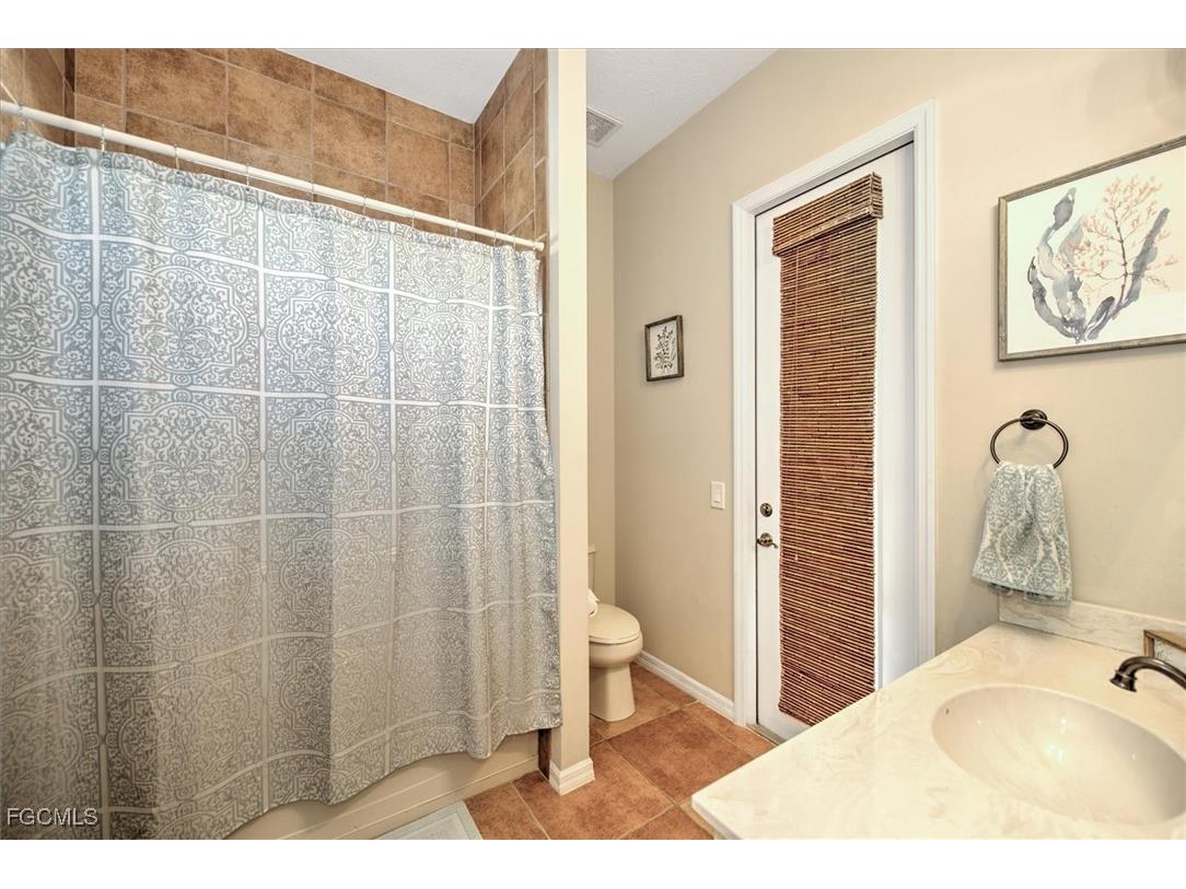 3034 Via San Marco Court Fort Myers FL 33905 2025017812 image14