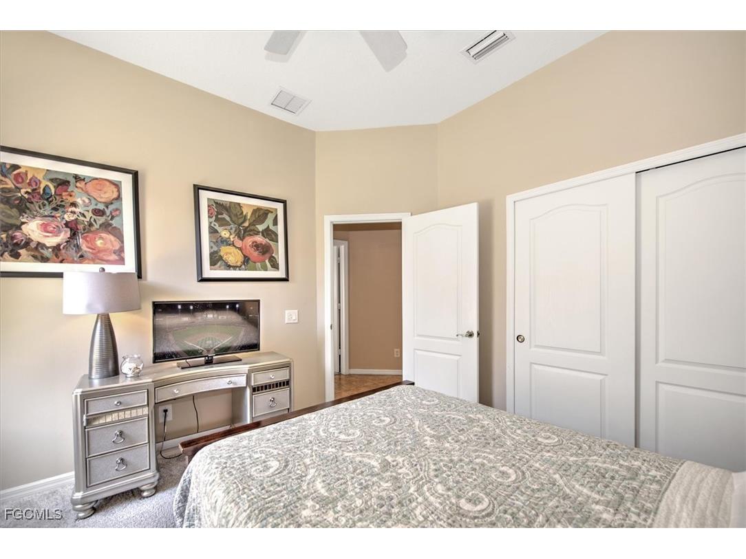 3034 Via San Marco Court Fort Myers FL 33905 2025017812 image16