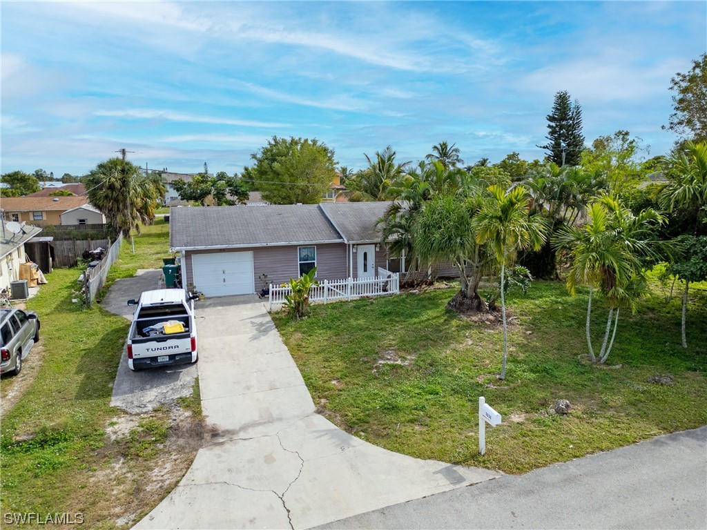 3036 52nd Terrace SW Naples FL 34116 224007328 image1