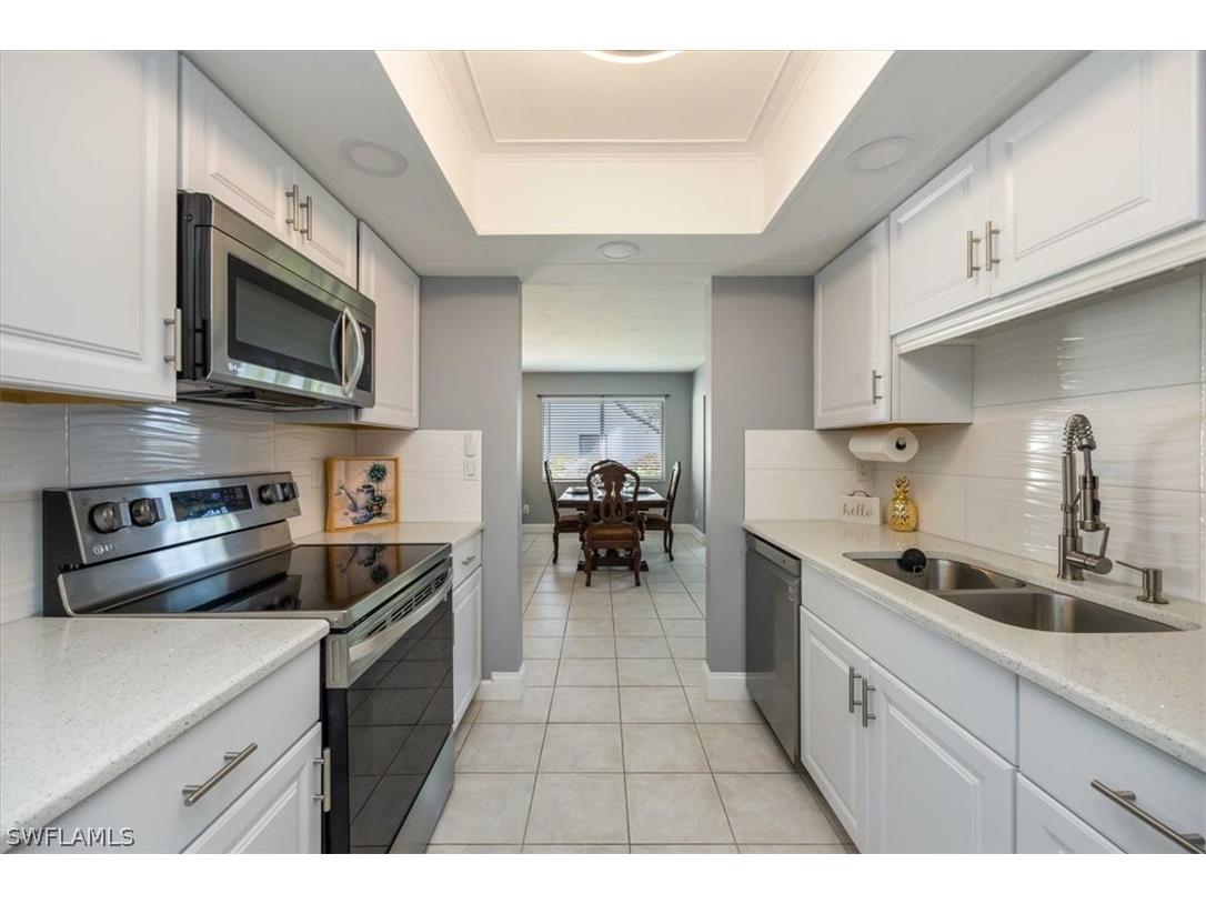 3036 Kings Lake Boulevard #7564 Naples FL 34112 226005949 image2