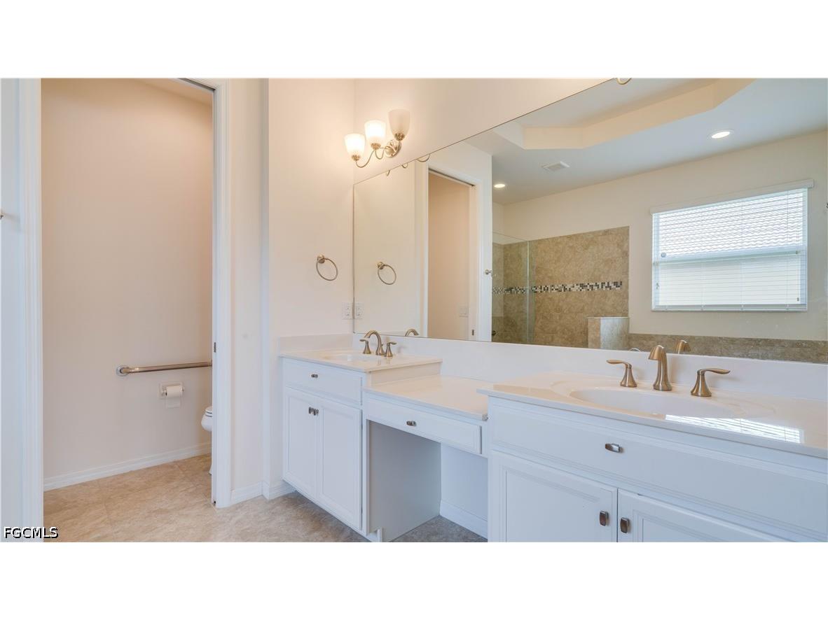 3036 Sunset Pointe Circle Cape Coral FL 33914 2026024936 image19
