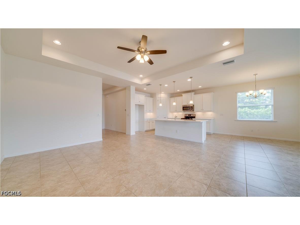 3036 Sunset Pointe Circle Cape Coral FL 33914 2026024936 image22
