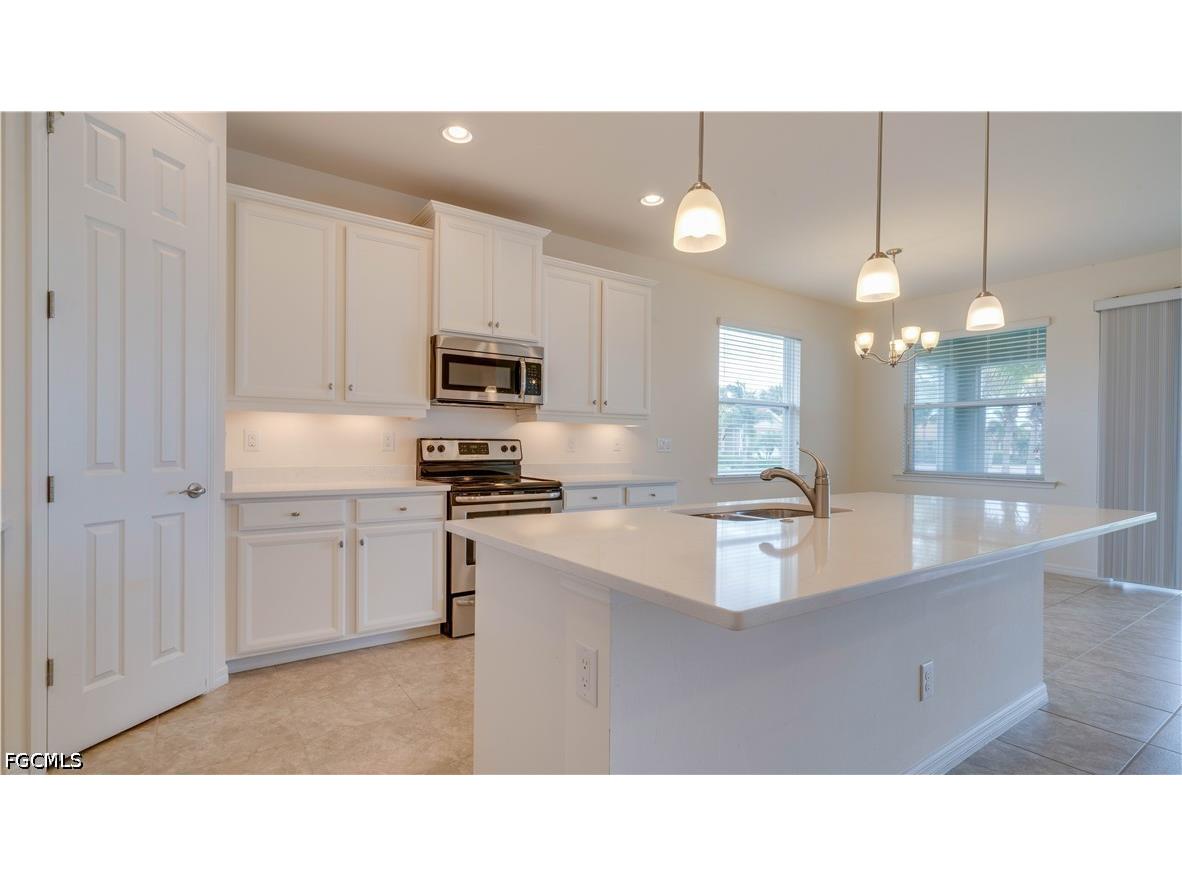 3036 Sunset Pointe Circle Cape Coral FL 33914 2026024936 image25