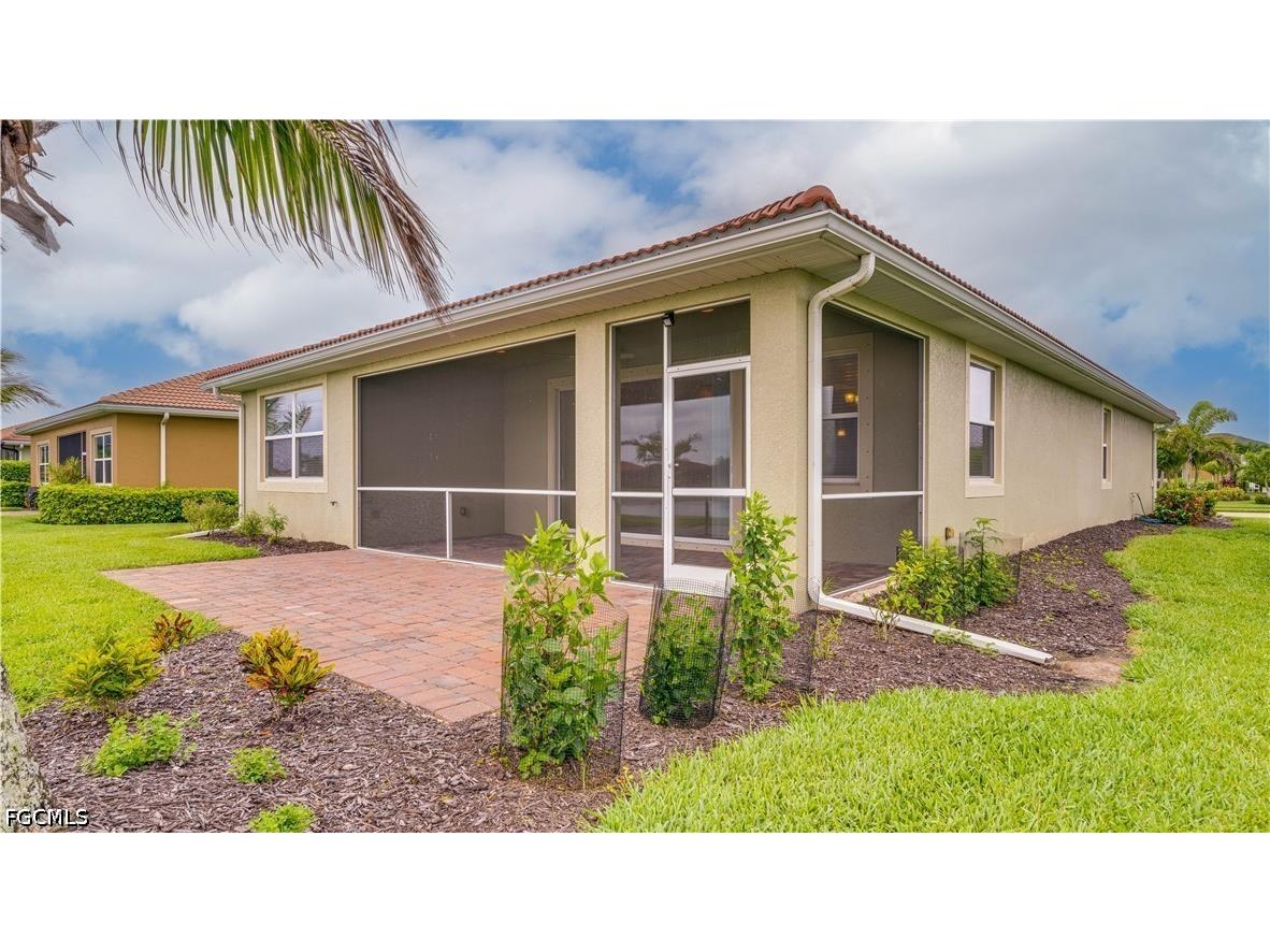 3036 Sunset Pointe Circle Cape Coral FL 33914 2026024936 image28