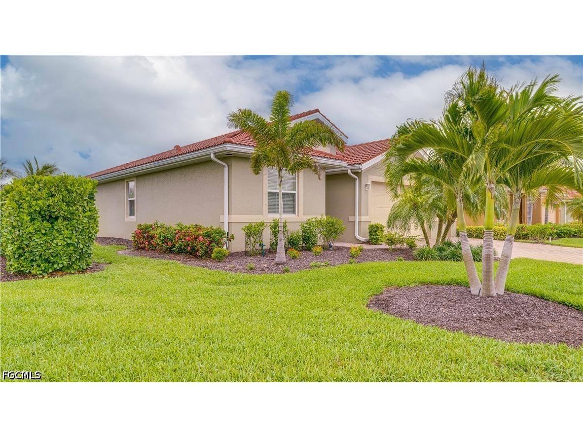 3036 Sunset Pointe Circle Cape Coral FL 33914 2026024936 image3