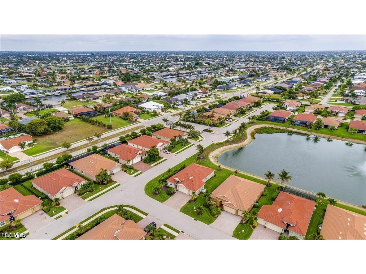 3036 Sunset Pointe Circle Cape Coral FL 33914 2026024936 image31