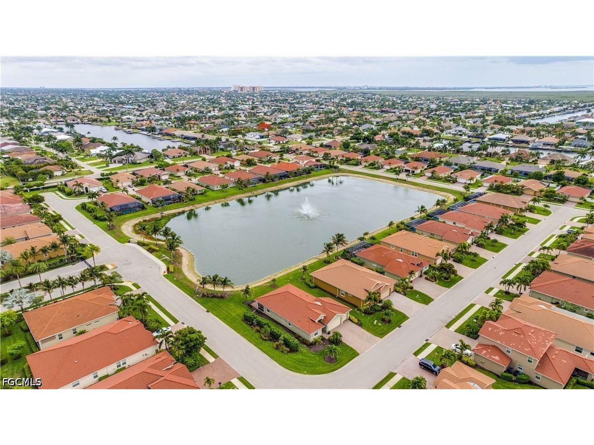 3036 Sunset Pointe Circle Cape Coral FL 33914 2026024936 image35