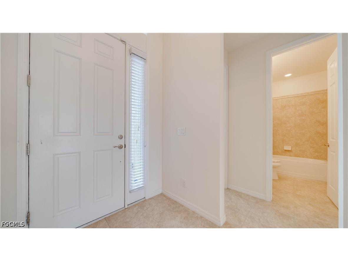 3036 Sunset Pointe Circle Cape Coral FL 33914 2026024936 image4