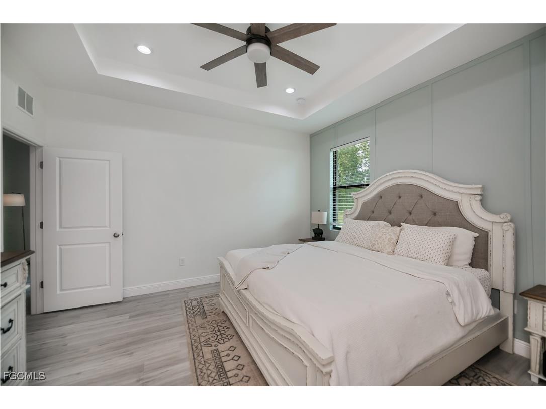 3037 Harvard Circle Labelle FL 33935 2025008470 image17