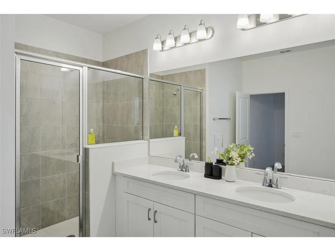 3038 Juniper Way Naples FL 34112 226002785 image9