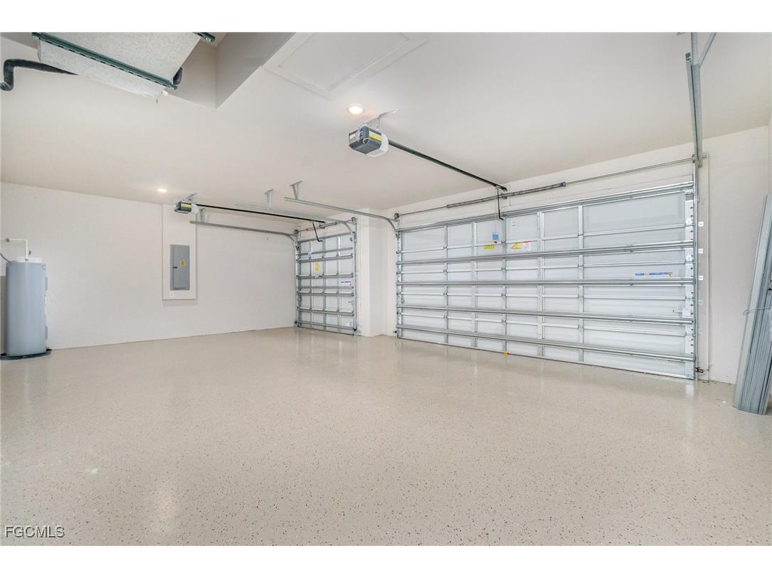 3039 NW 2nd Place Cape Coral FL 33993 2025025012 image16