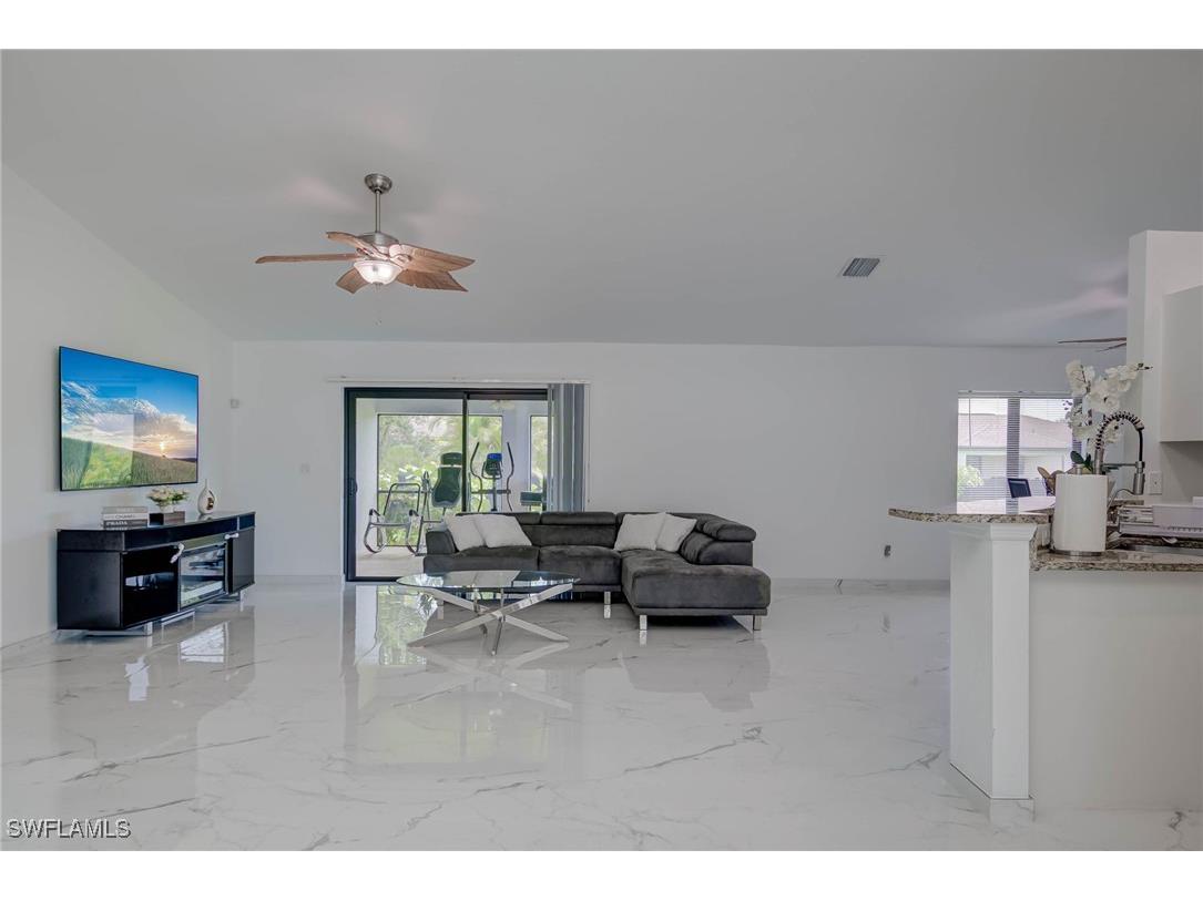 3039 NW 6th Court Cape Coral FL 33993 225059605 image2