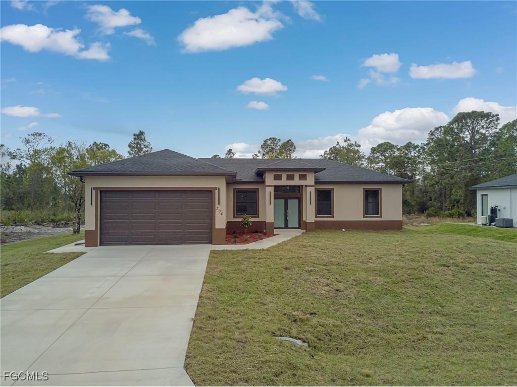 304 E 15th Street Lehigh Acres FL 33972 2026004901 image1