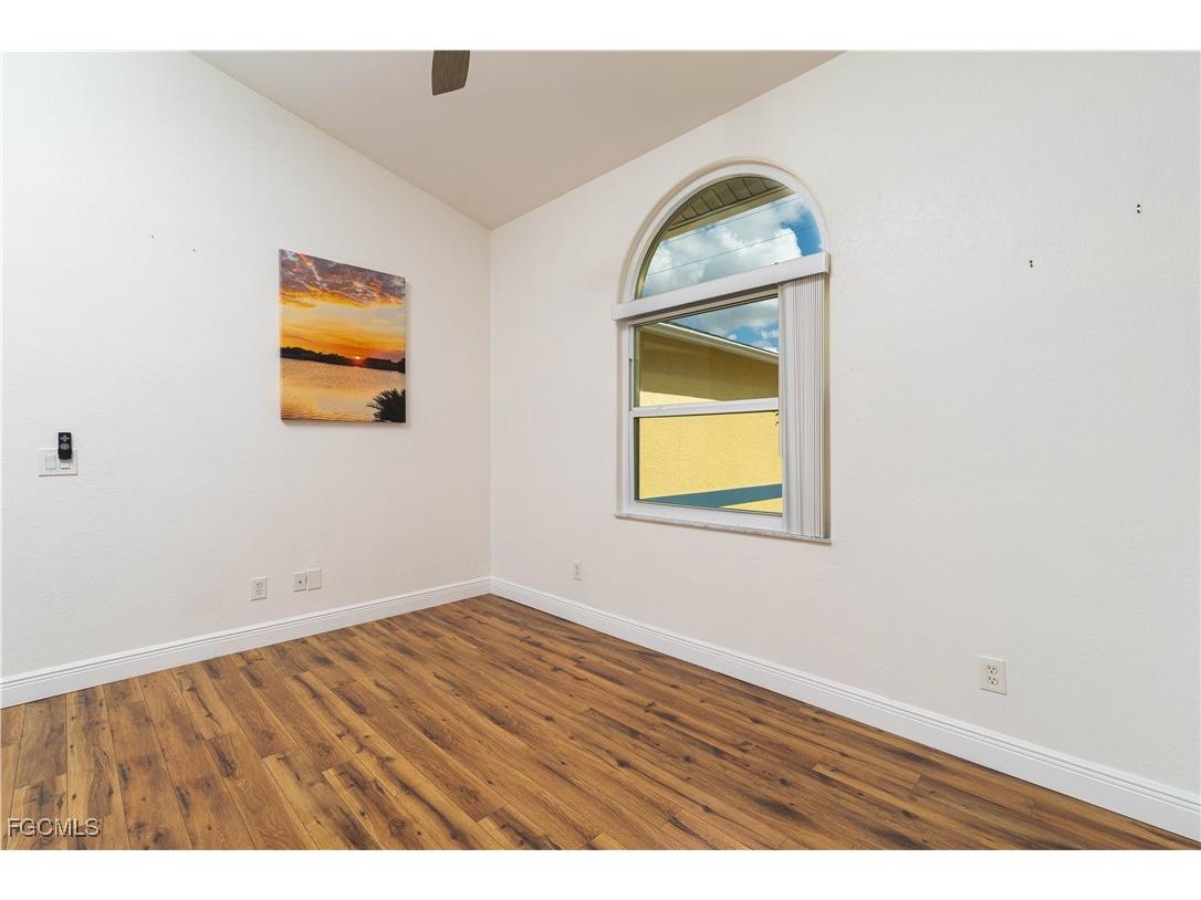 304 NW 12th Lane Cape Coral FL 33993 2025021942 image17