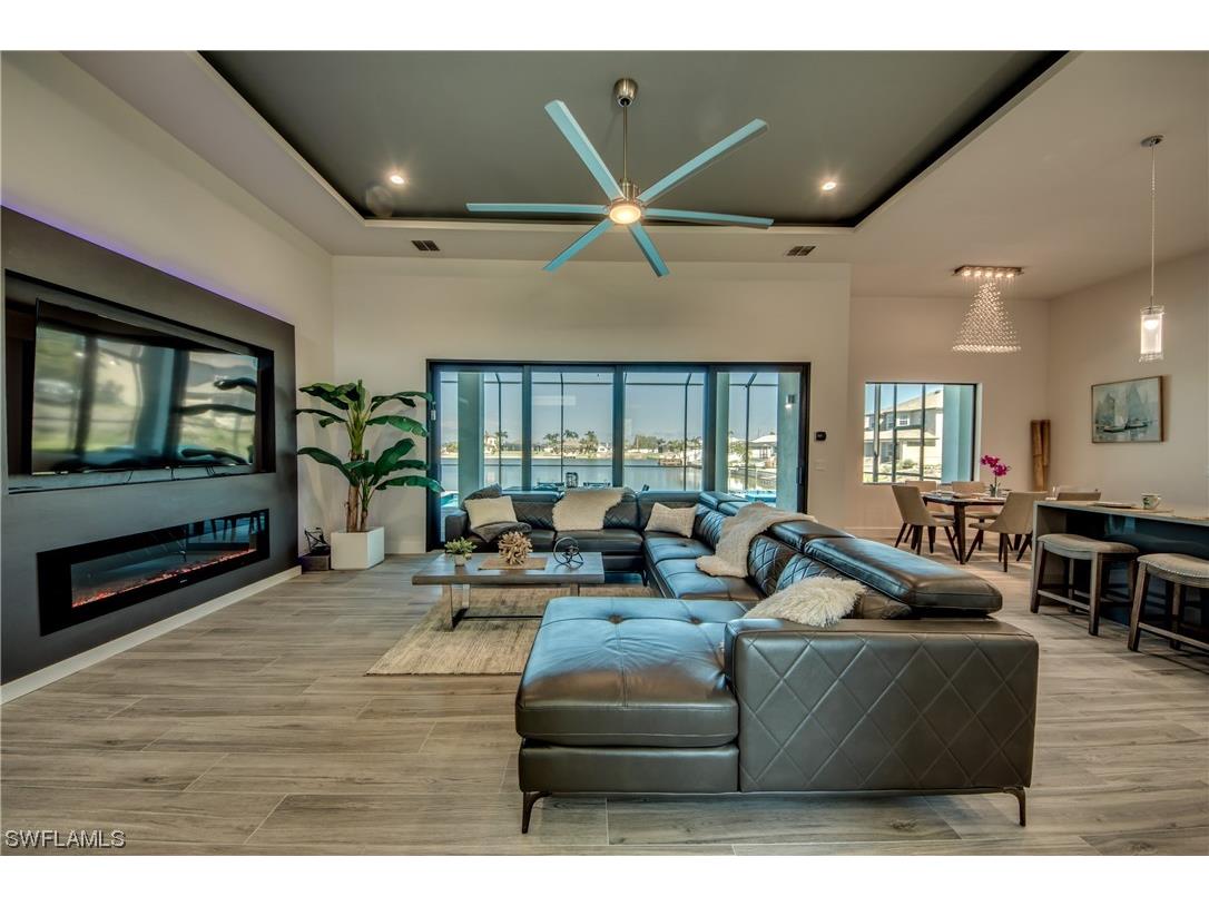 304 NW 13th Avenue Cape Coral FL 33993 223029124 image5