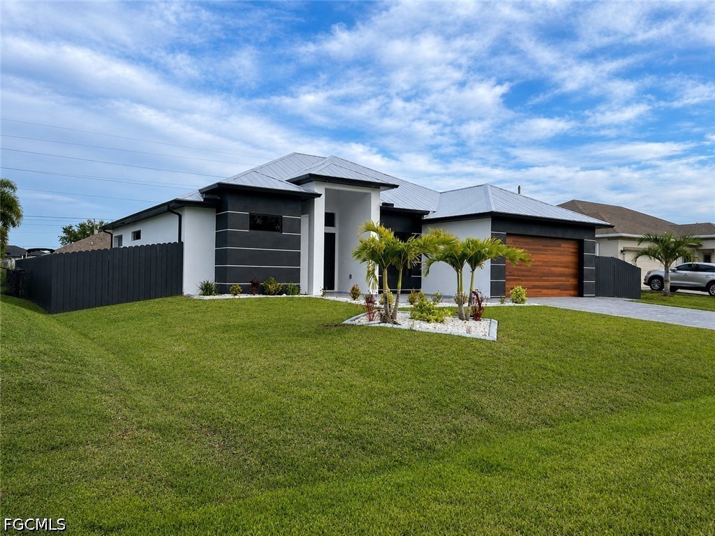 304 NW 1st Terrace Cape Coral FL 33993 2026028904 image2
