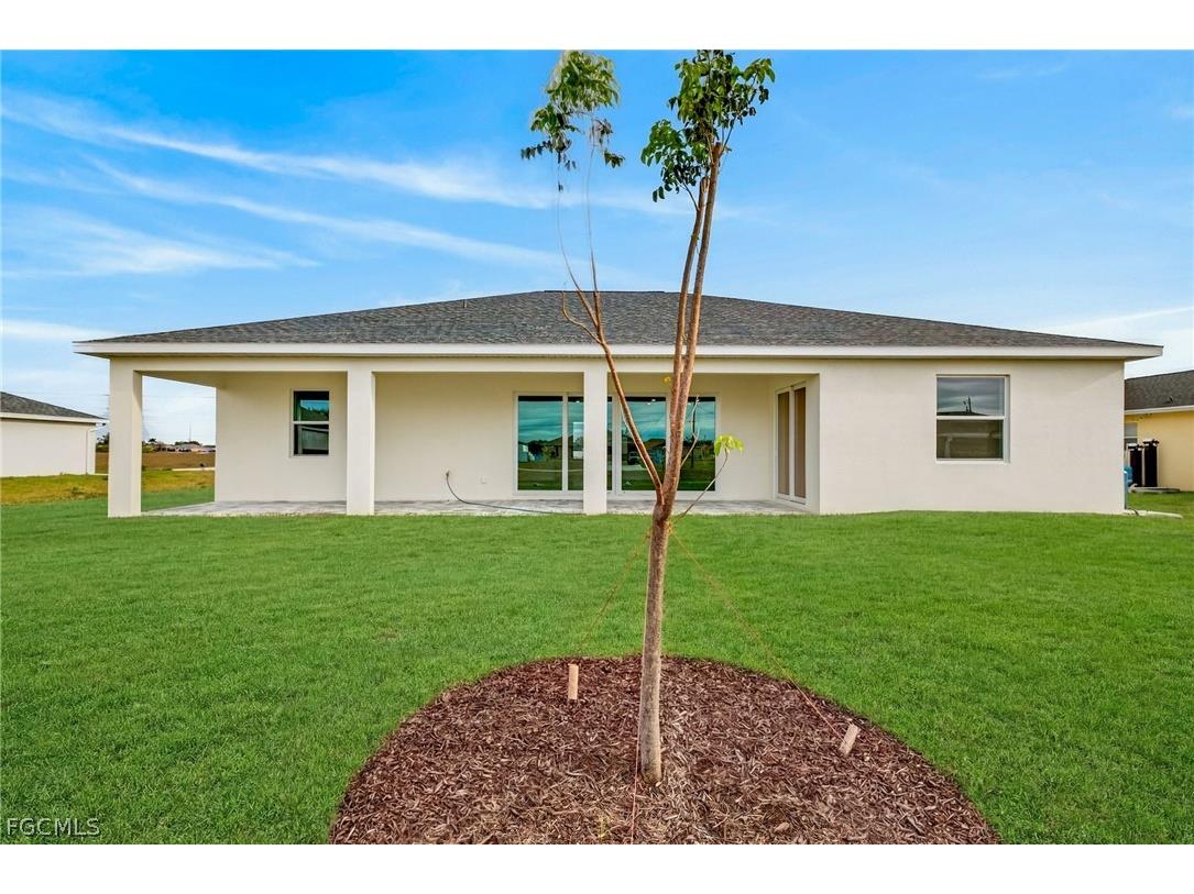 304 NW 21st Terrace Cape Coral FL 33993 2026013416 image27