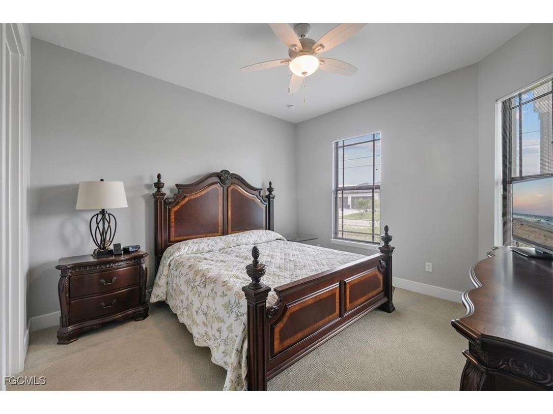 304 NW 39th Avenue Cape Coral FL 33993 2025010407 image15