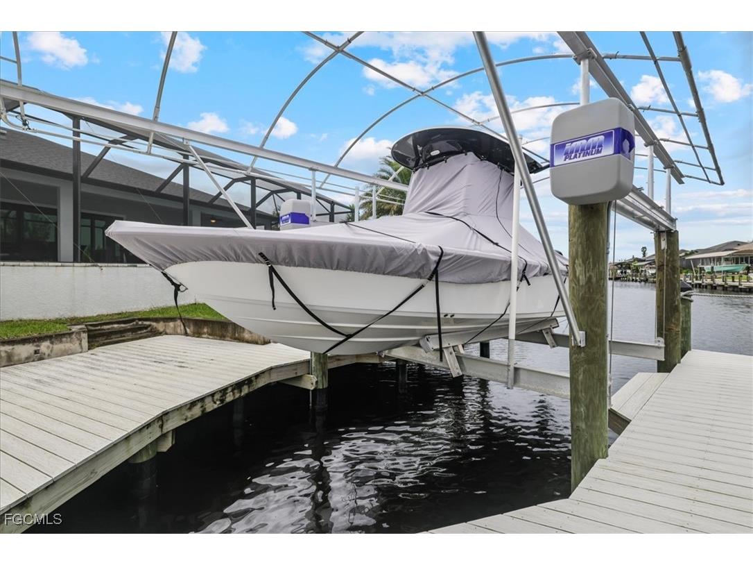 304 NW 39th Avenue Cape Coral FL 33993 2025010407 image22