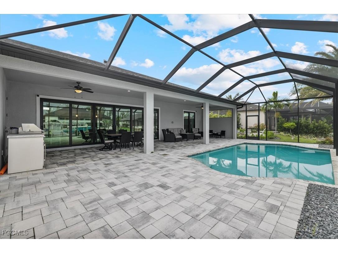 304 NW 39th Avenue Cape Coral FL 33993 2025010407 image5
