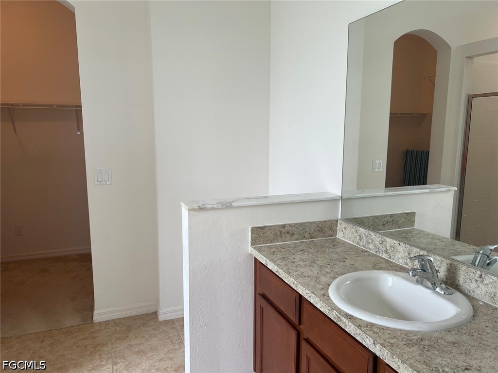 304 SW Trafalgar Parkway Cape Coral FL 33991 2026015682 image17