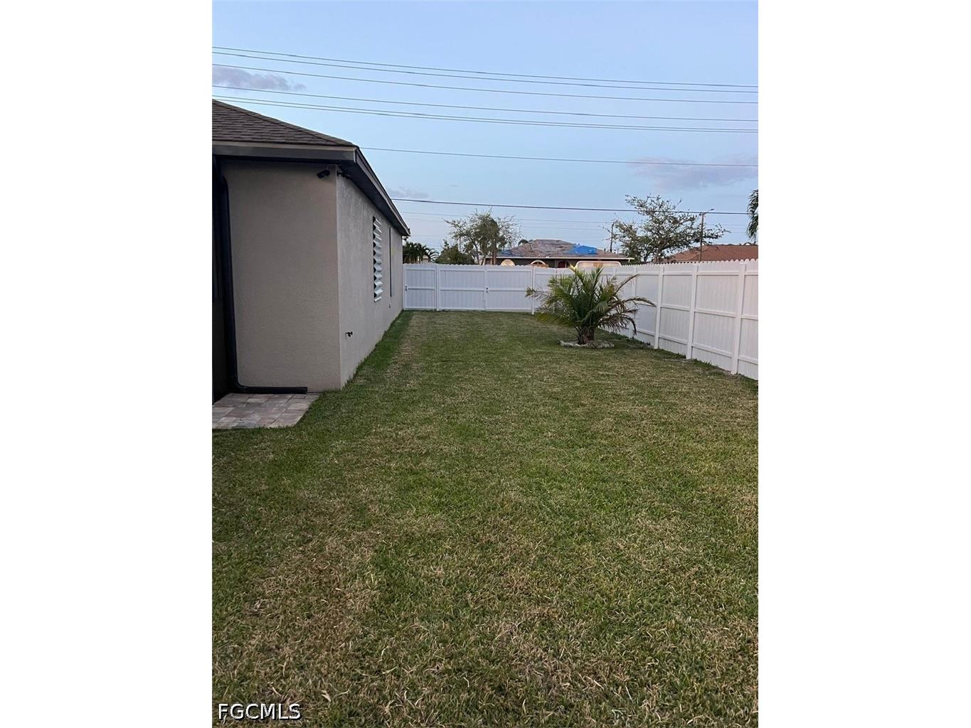 304 SW Trafalgar Parkway Cape Coral FL 33991 2026015682 image44