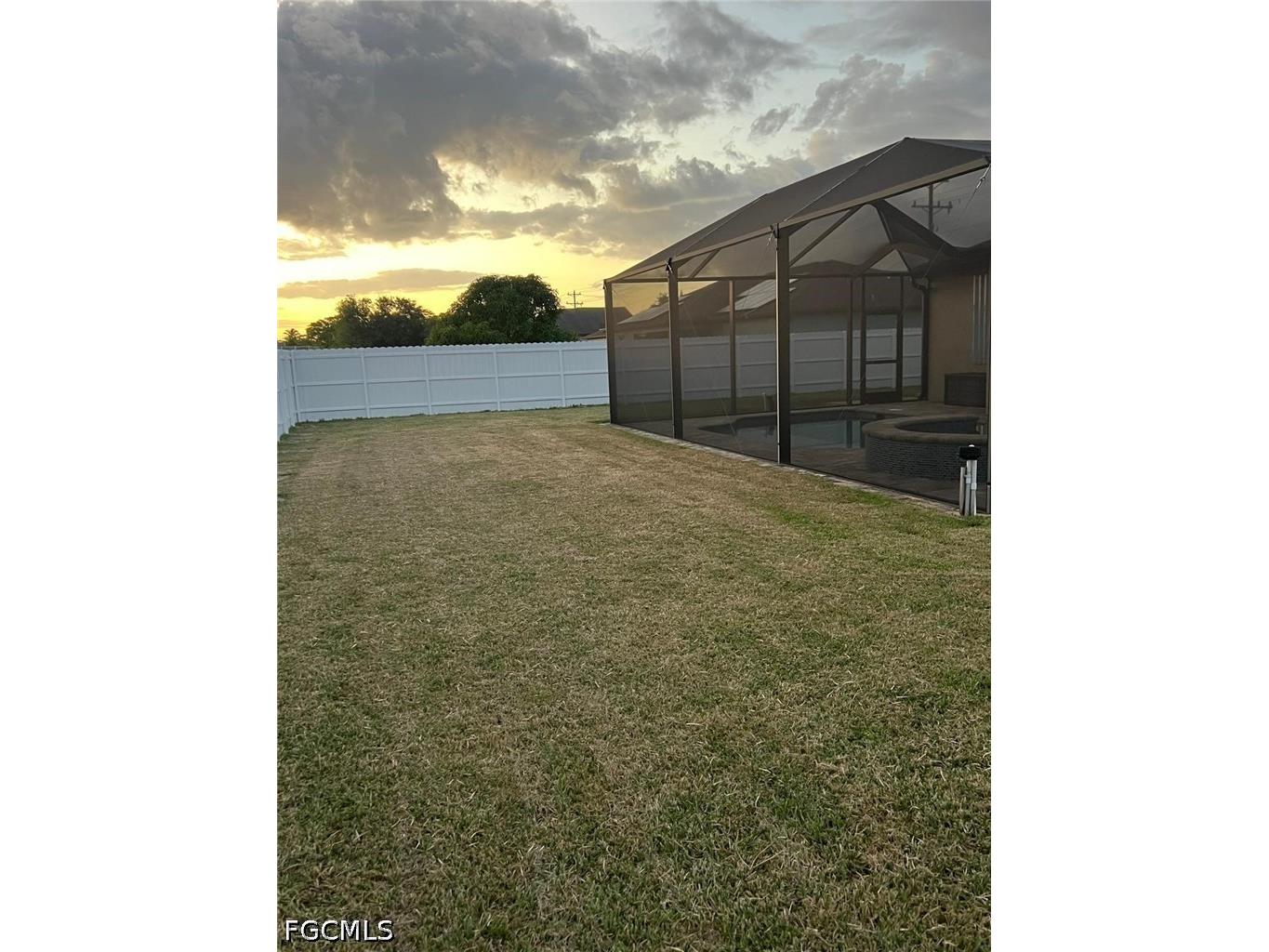 304 SW Trafalgar Parkway Cape Coral FL 33991 2026015682 image45