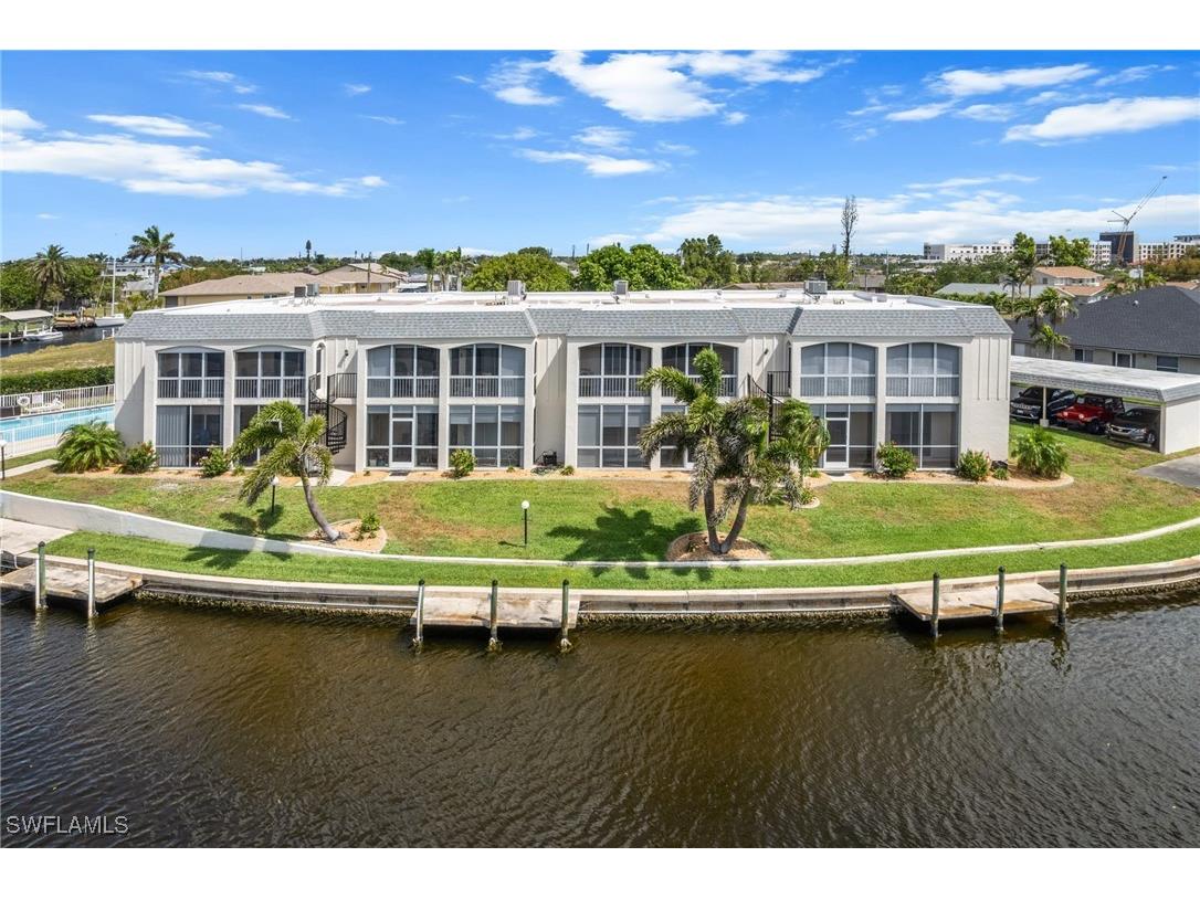 304 Tudor Drive #4 Cape Coral FL 33904 225060380 image1